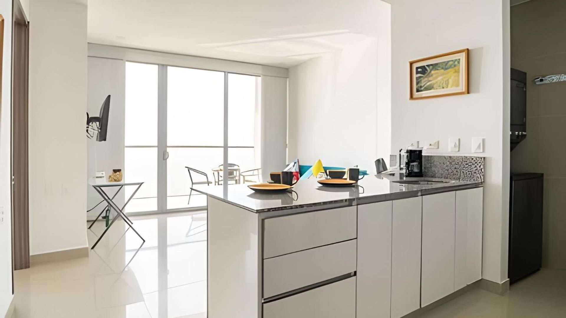 Lujoso Apto De 1 Habitación En Piso 40-morros Apartamento *